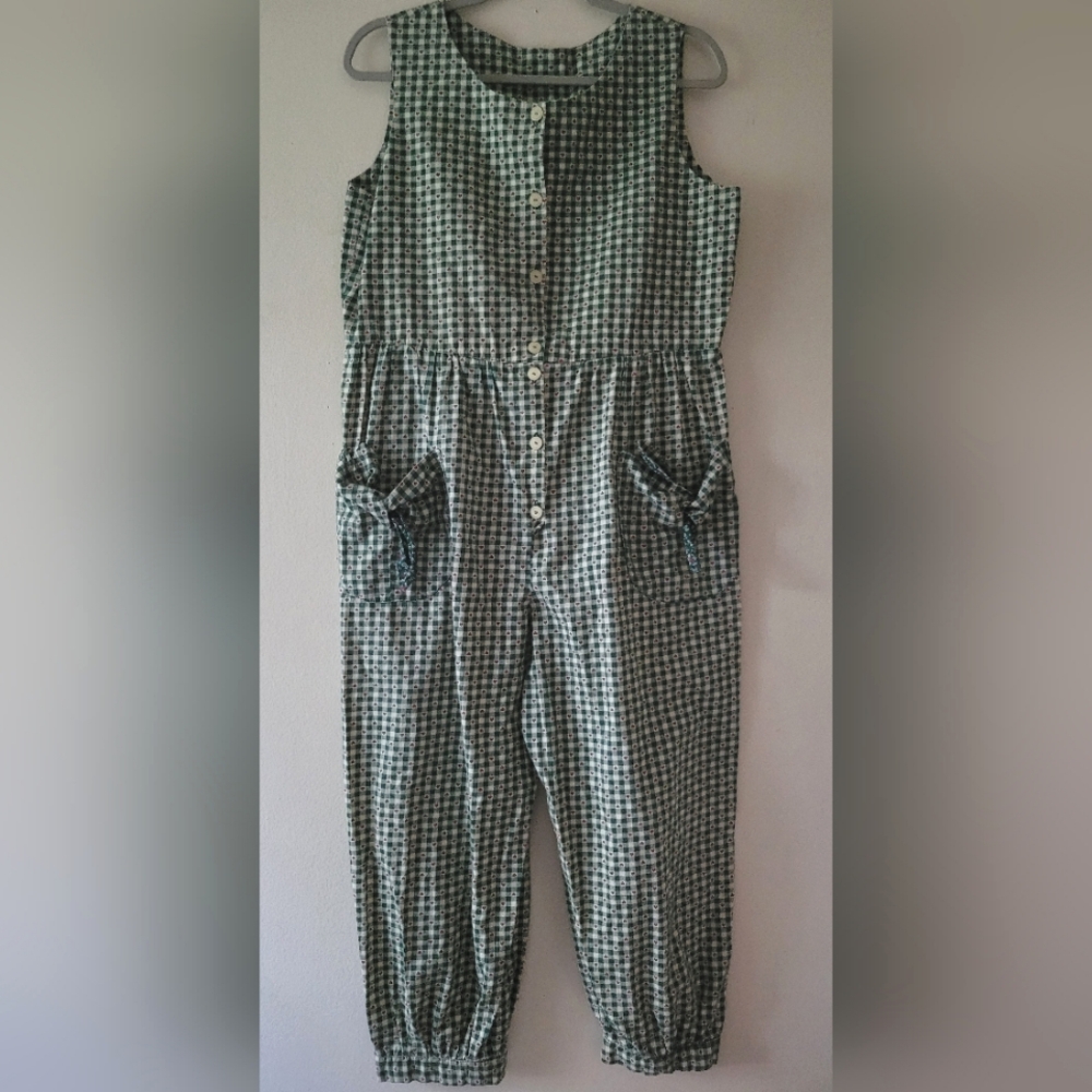 Elegant Checkered Sleeveless Jumpsuit